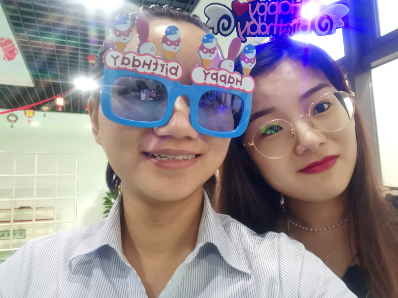 八月集體生日會 | 與久違的祝?；馃嵯嘧?  src="/uploads/allimg/210903/1-210Z3142040130.jpg" style="width: 800px; height: 1067px;" /></p>
<p><img alt=